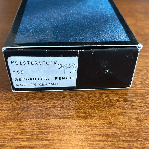 Mont Blanc Meisterstück Mechanical Pencil 165, .7mm - Picture 7 of 9